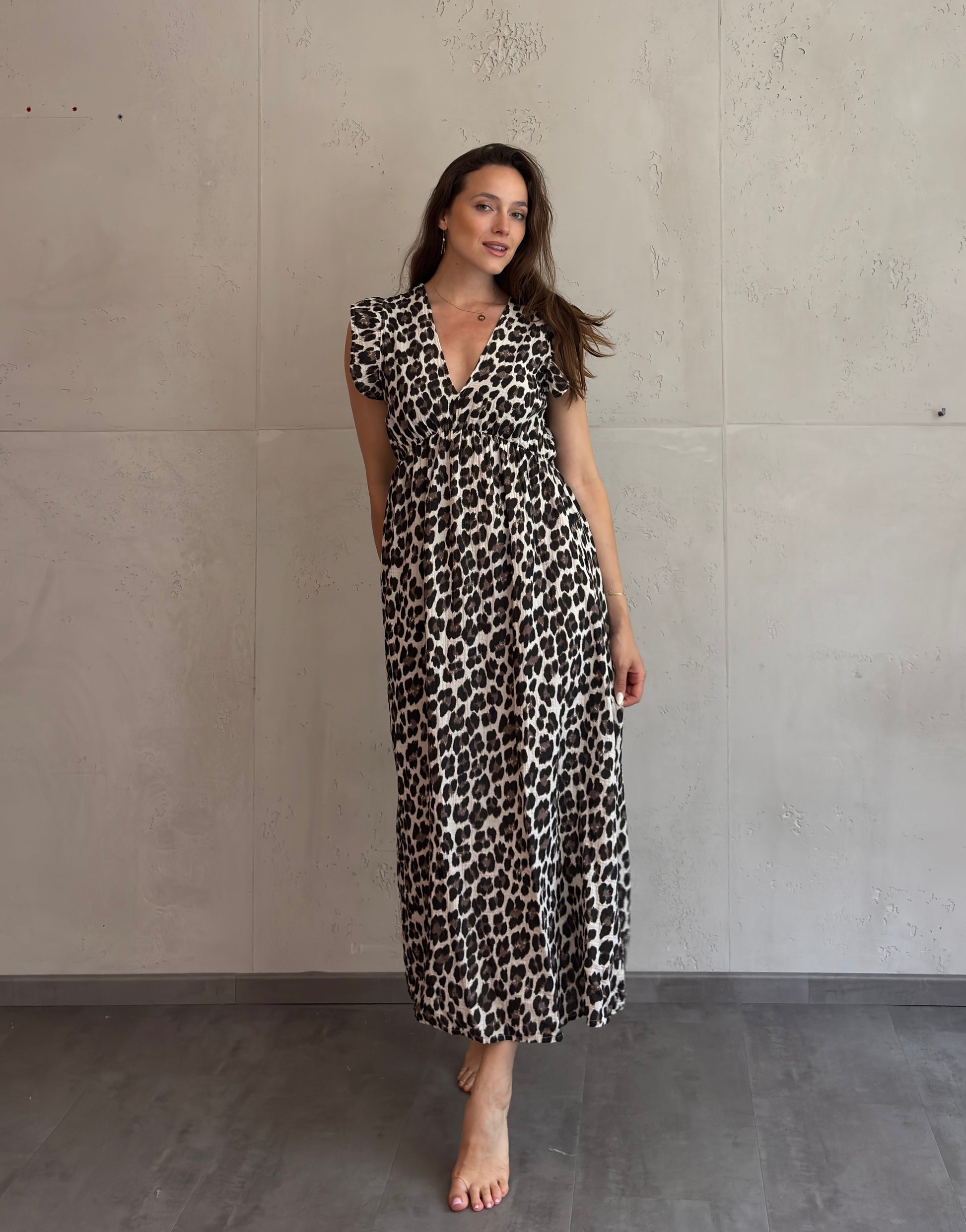 Mari Carmen | Vestido largo de leopardo con escote en la espalda - rosa melano